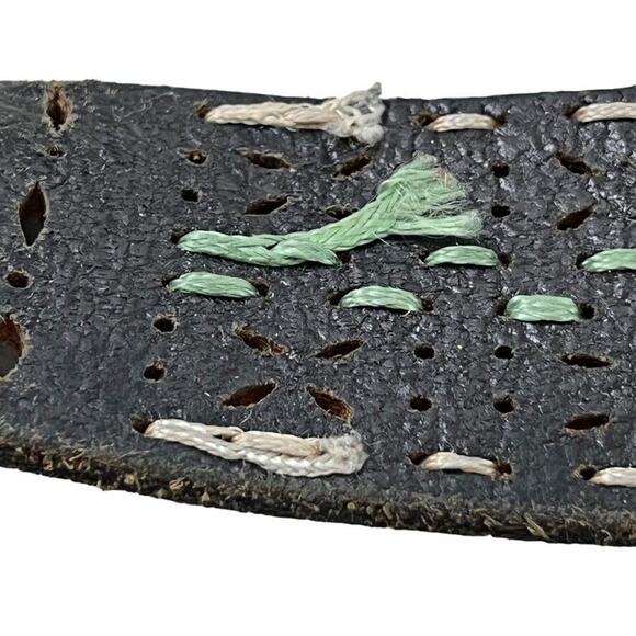 BKE Buckle Embroidered Brown Leather Studded Belt w/ Buckle Laser Cut Outs sz L - Picture 2 of 16